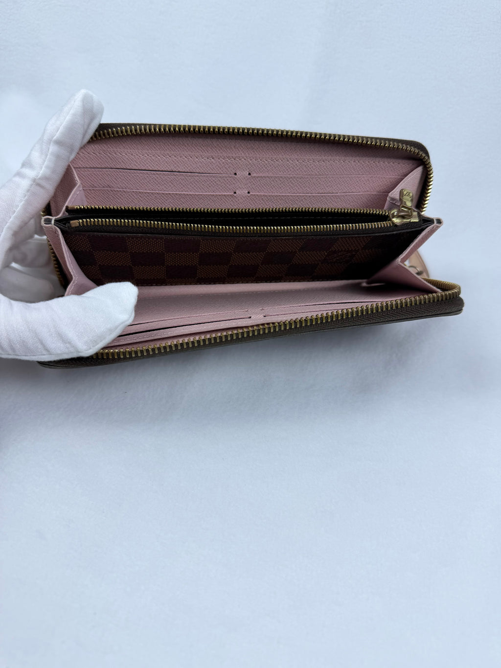 LOUIS VUITTON Clemence Wallet Damier Ebène Zip-Around Ballerine Pink Interior