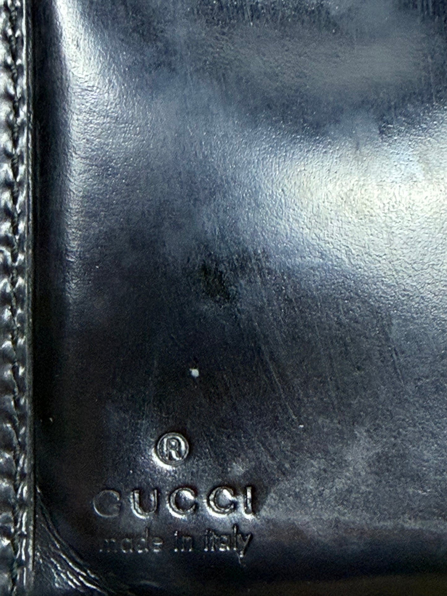Gucci Vintage Black Leather Compact Wallet w/ G Clasp, Silver Hardware & Entrupy COA