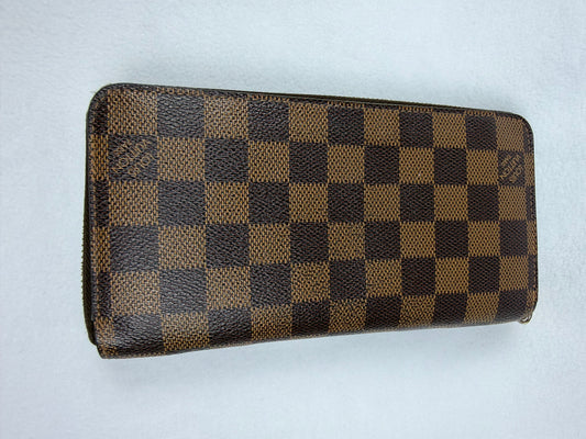 Louis Vuitton Damier Ebene Zippy Leather Wallet