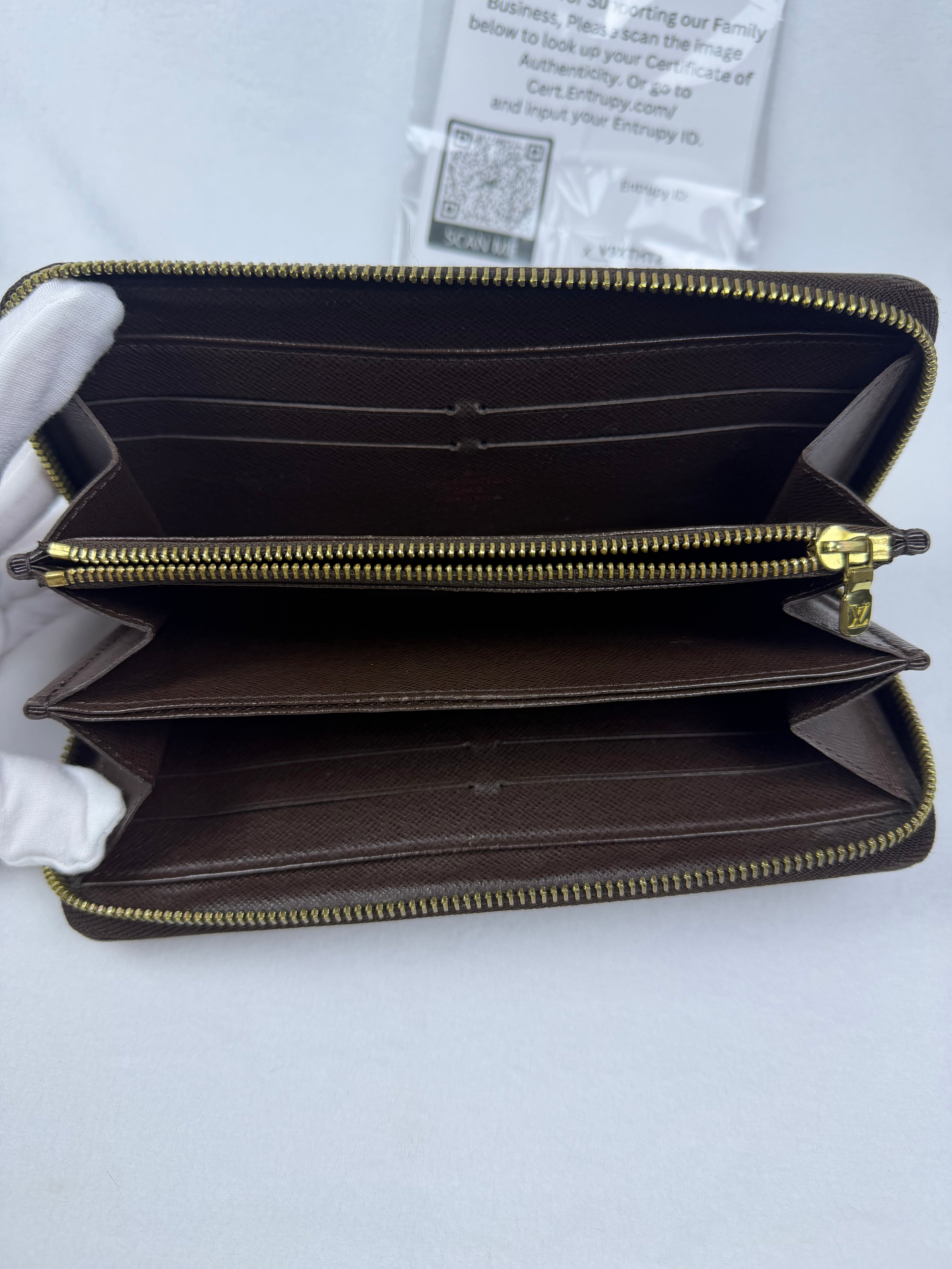 Louis Vuitton Damier Ebene Zippy Leather Wallet