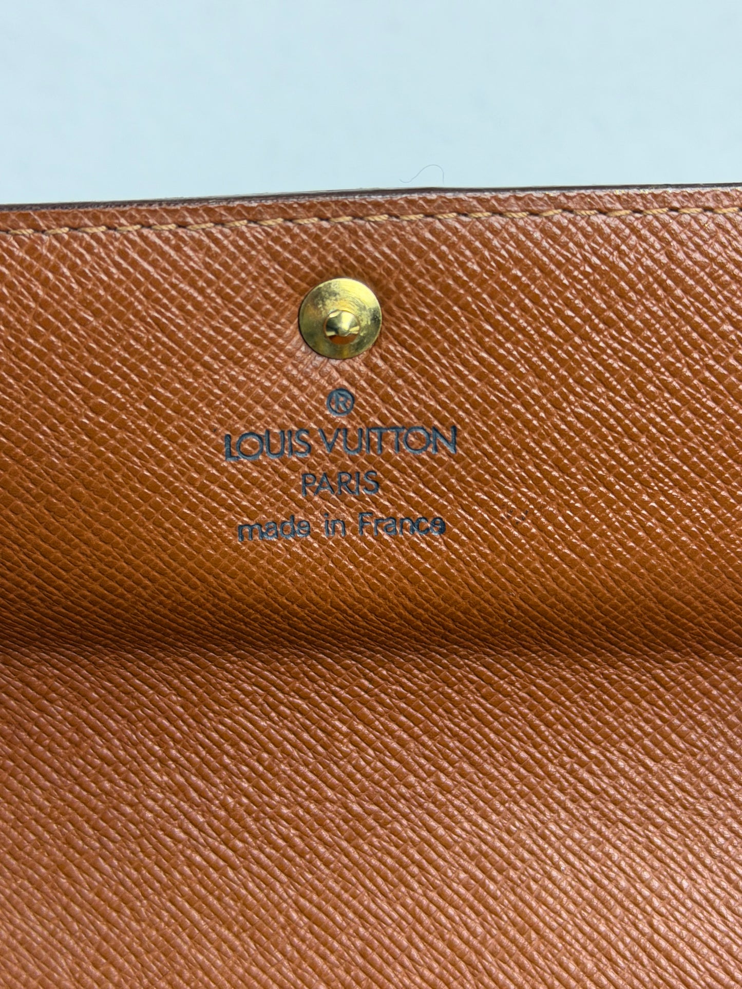 Louis Vuitton Monogram Sarah Wallet with Box & Dust bag, Unbranded Chain