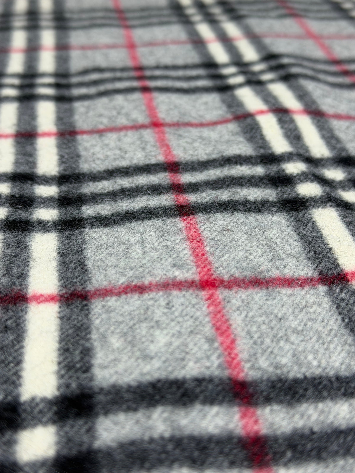 Burberrys of London Grey Nova Check Vintage Scarf 100% Lambswool Made in England