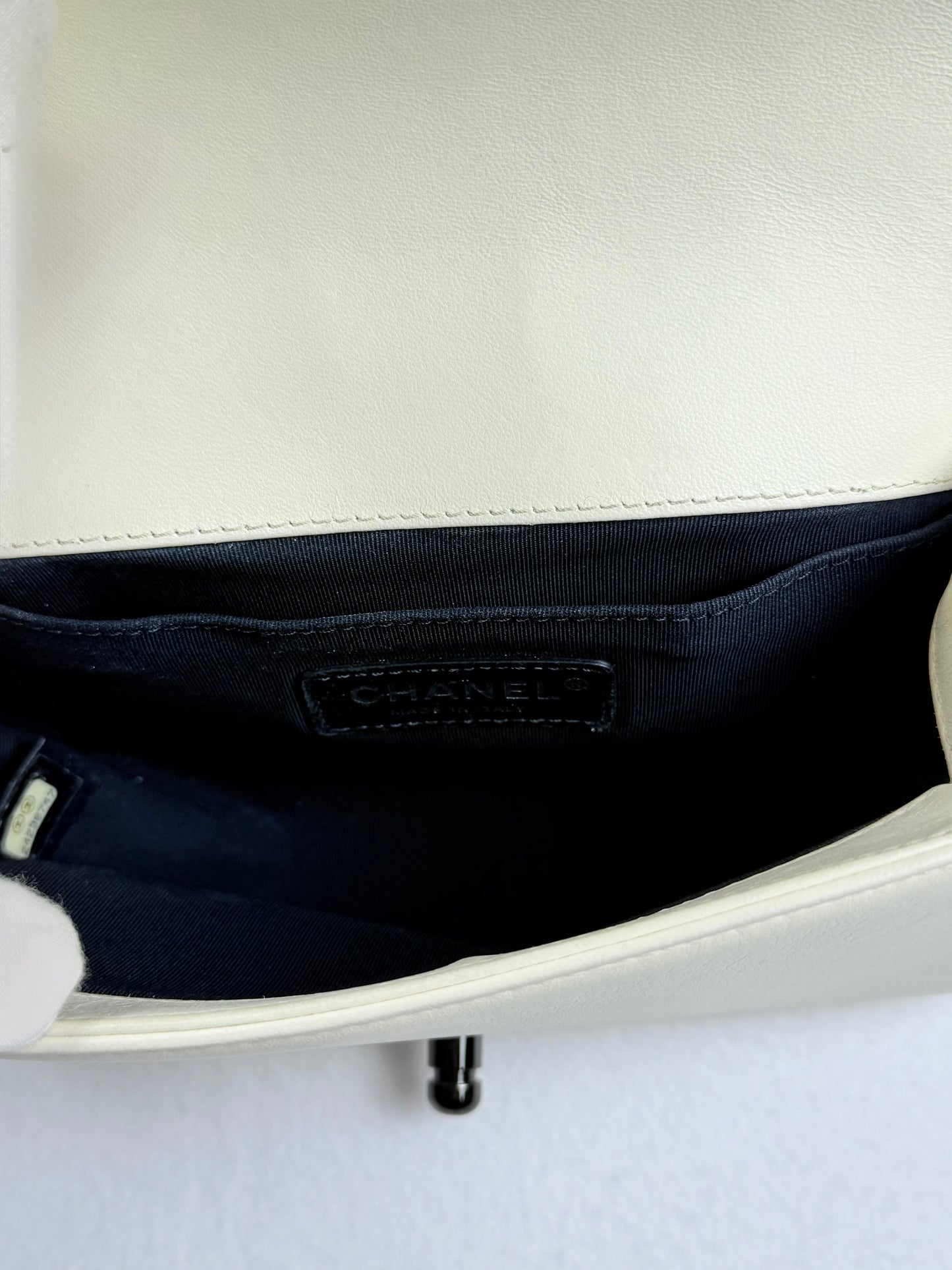 Authentic Chanel Boy Handbag Black & White Leather Ruthenium Hardware
