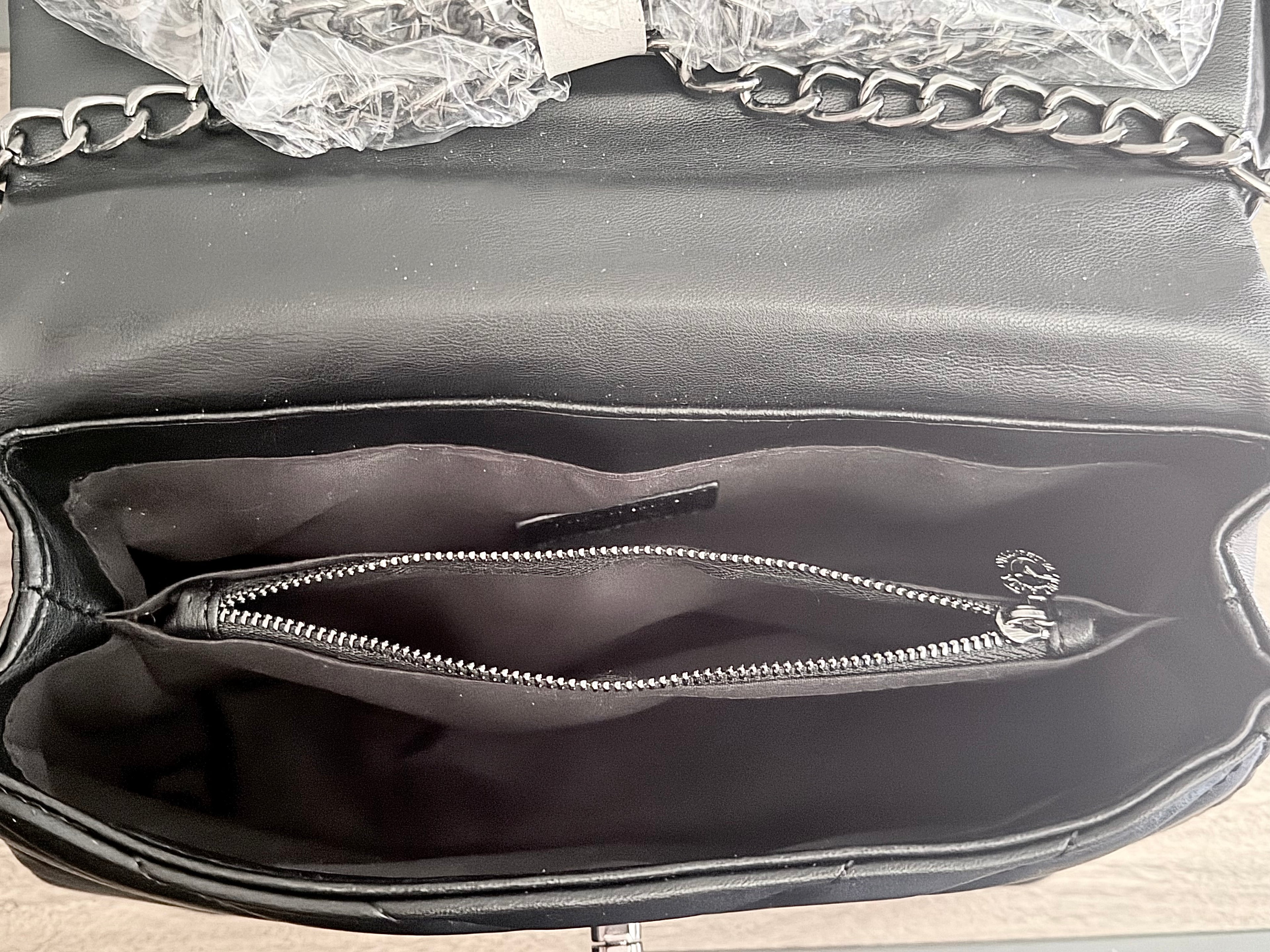 NWT Valentino Orlandi Black
Vegan Leather Quilted Gunmetal
Chain Shoulder Bag