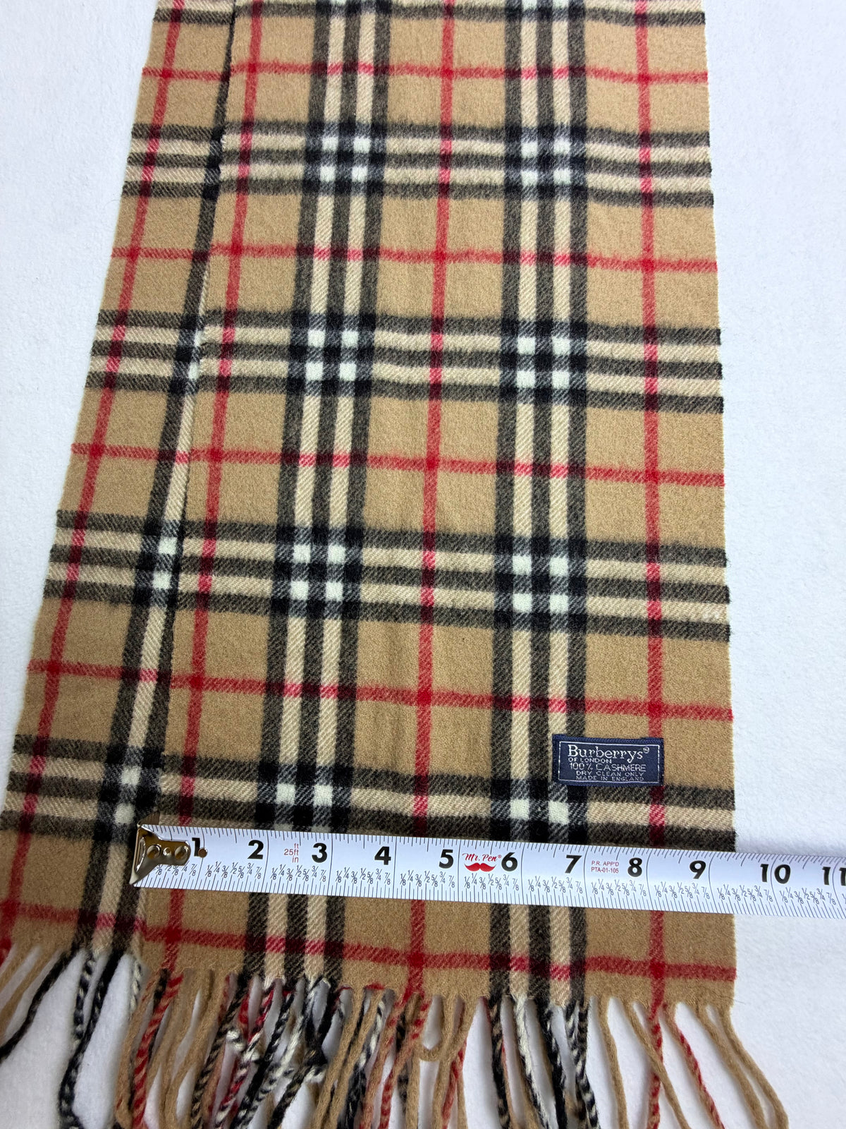 Burberrys of London Nova Check Vintage Scarf 100% Cashmere Made in England