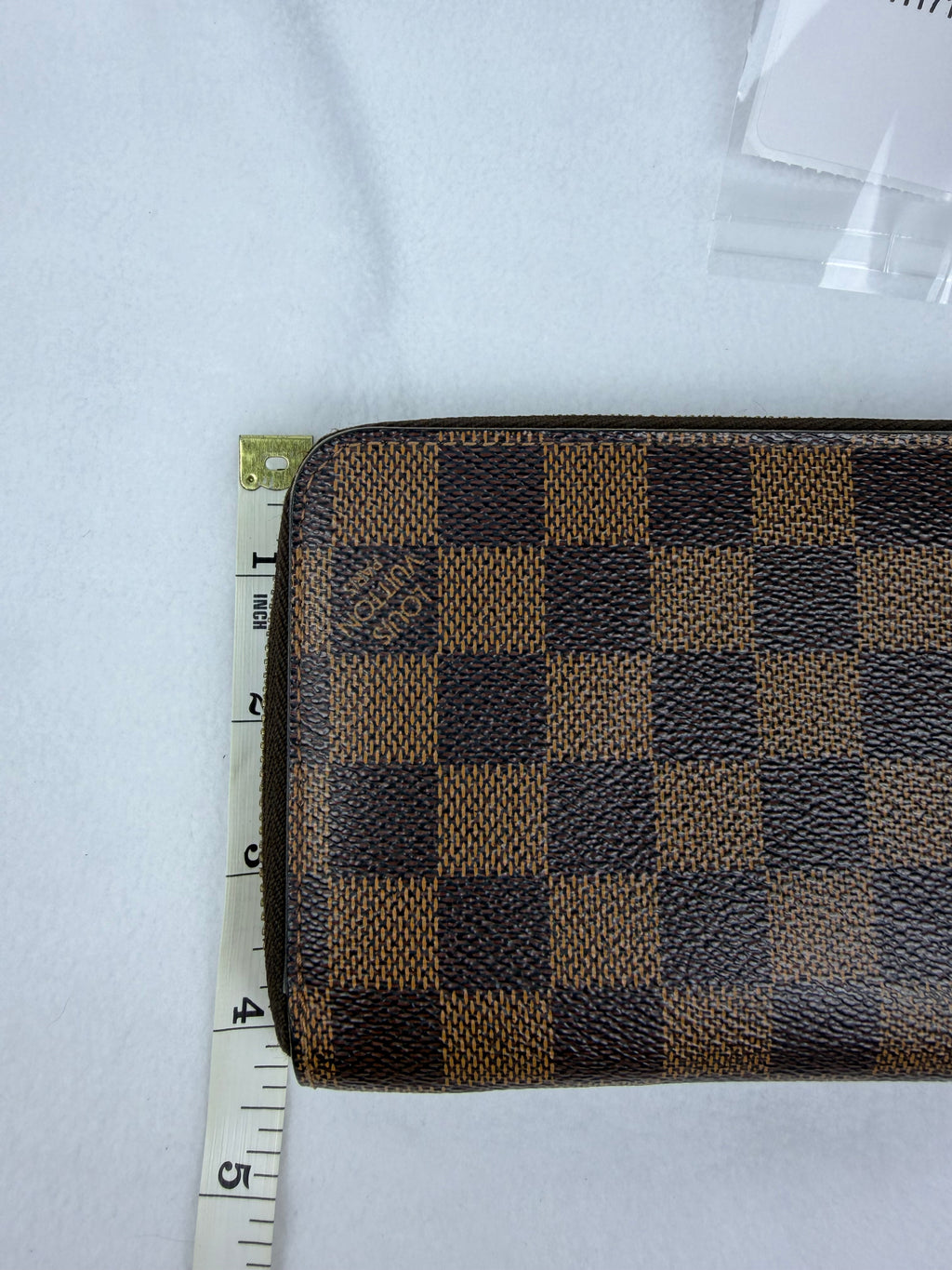 Louis Vuitton Damier Ebene Zippy Leather Wallet