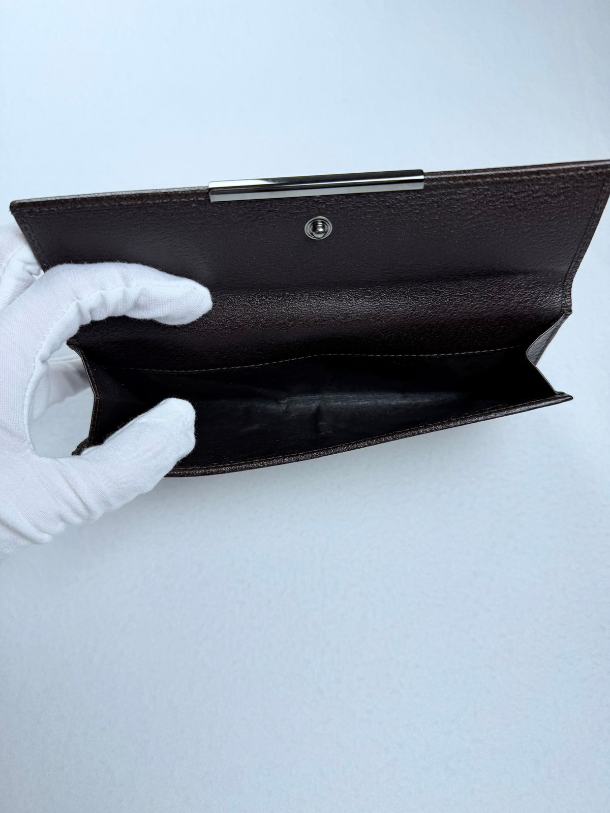 Gucci Monogram GG Canvas Continental Long Wallet Brown Leather Metal Bar W/ Box & Unbranded Silver Chain