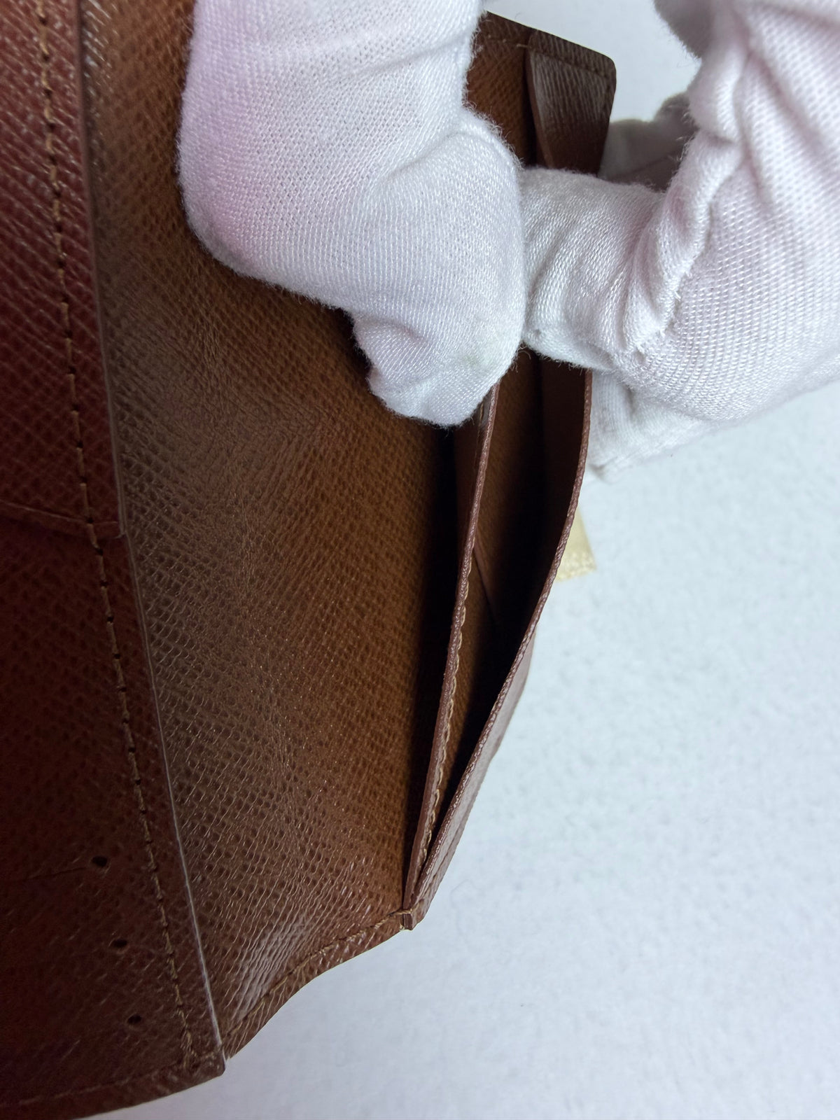 Louis Vuitton Monogram Pocket Organizer Wallet Card Holder w/ Box