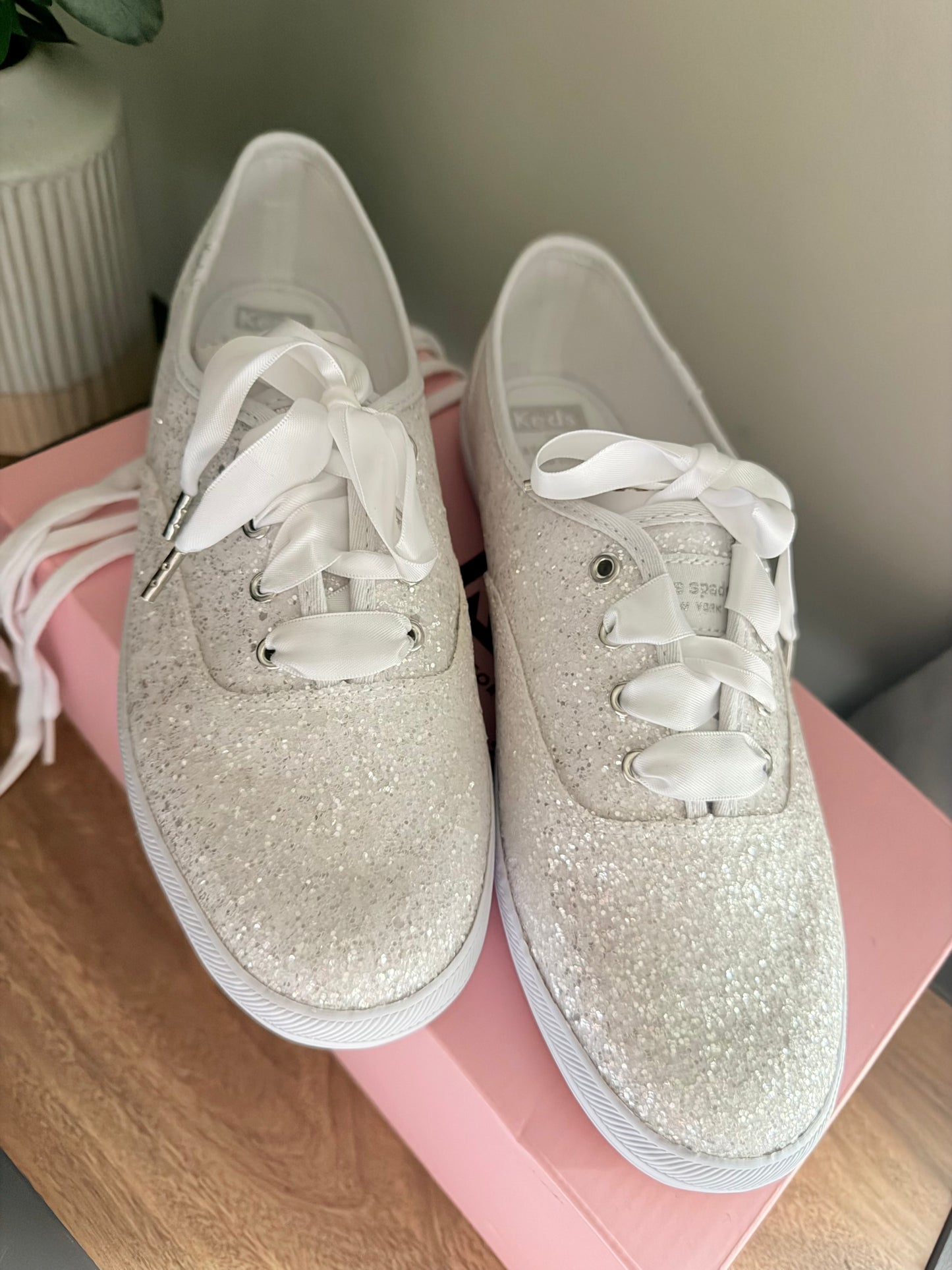 Keds x Kate Spade New York Champion Glitter White Sneakers Size 8 NEW